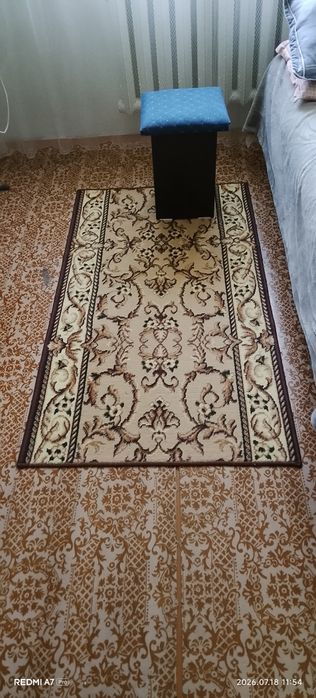 Продам ковёр,дорожки
