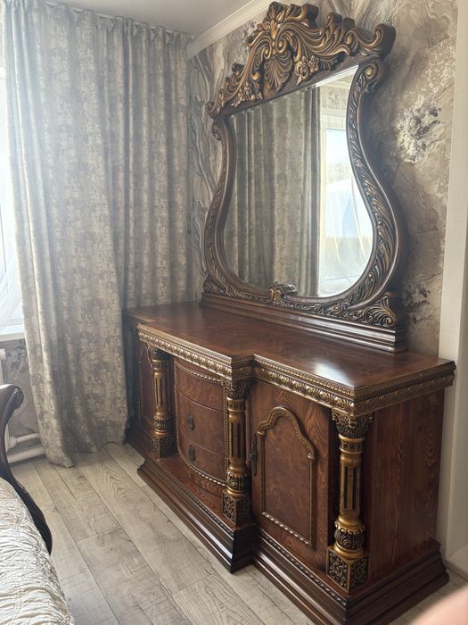 Срочно продам спальню