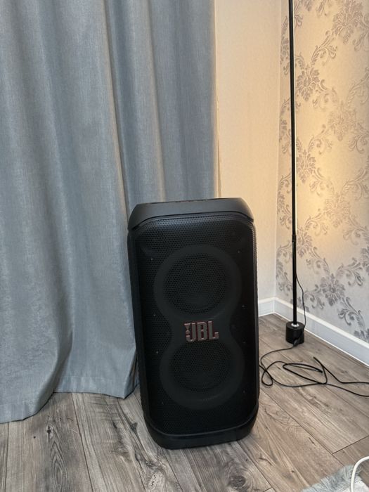 Колонка JBL PartyBox Stage 320