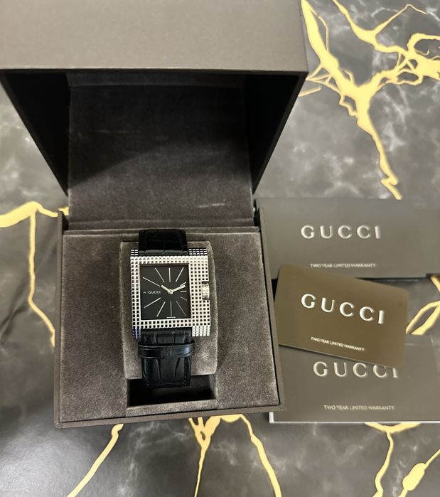 Ceas Gucci 7100M -Full Set (Cutie, Acte, Card) Condiție Excelentă