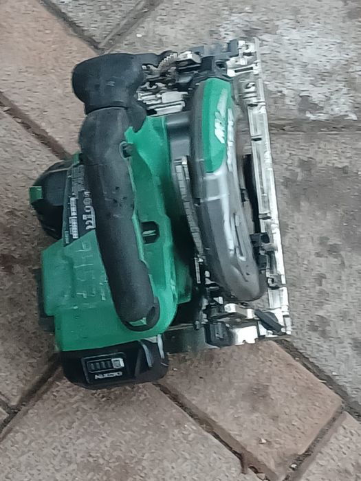 Circular HIKOKI C 3606 DA că și nou