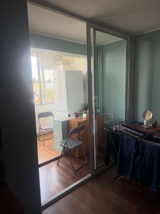 Garsoniera de vanzare