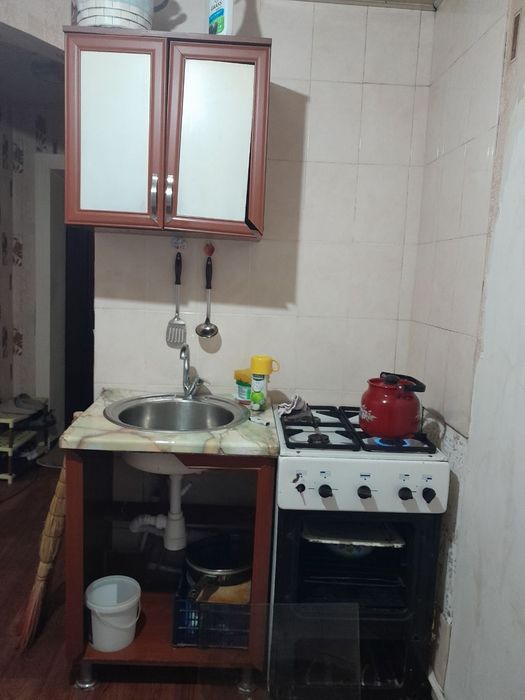 Gaz rakvina shkafi 150 boliwi srochnaga