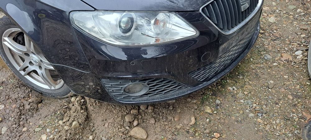 Far faruri dreapta stanga  bi-xenon Seat Exeo 3R1 941 008 D