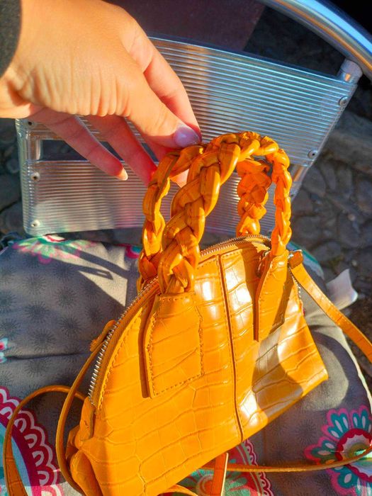 Чисто нова чанта Zara