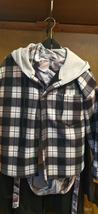 Продам вещи на мальчика 10-12 лет