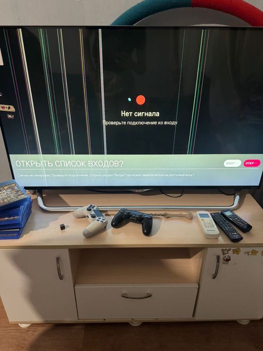 продам телевизор LG с полосками