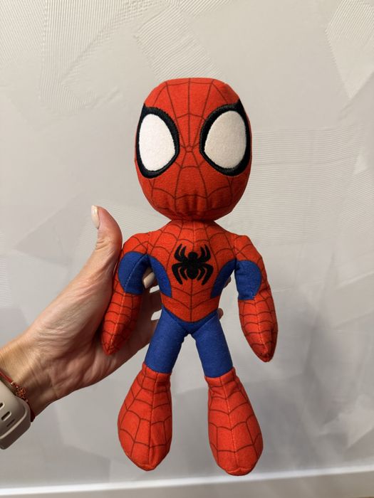 Спайдърмен играчки