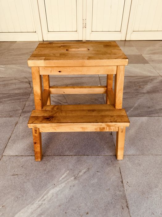 IKEA BEKVÄM – дървена стъпка / табуретка