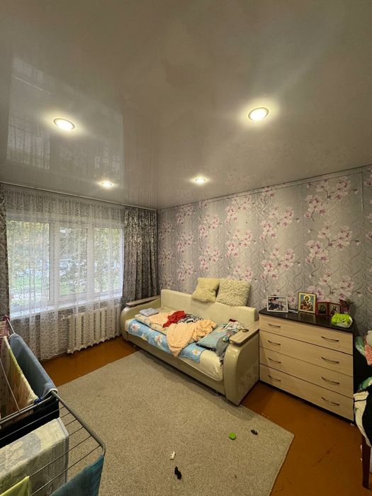 Продам 2 ком 19 мкр