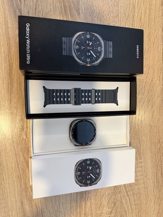 Samsung Galaxy Watch Ultra “Titanium Silver” SM-L705F