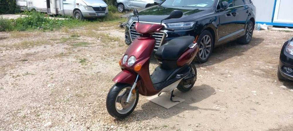 Продавам YAMAHA NEOS 50 куб.см,2-тaктов,Производство 1998 г.