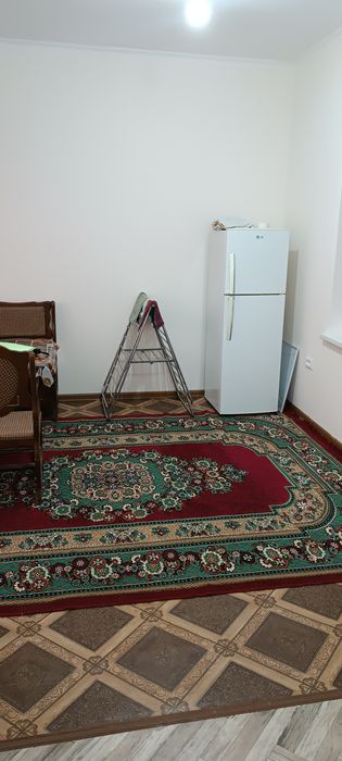 Kvartira M.Tarobiy 90