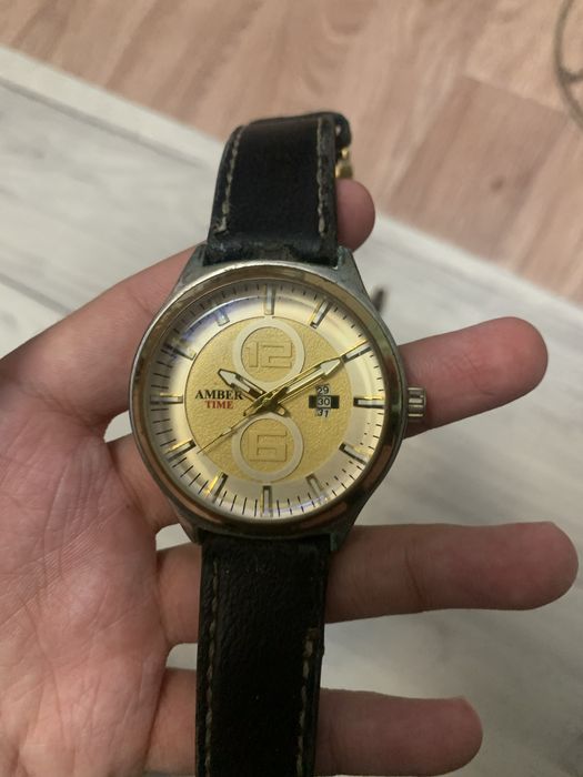 Часы на запчасти