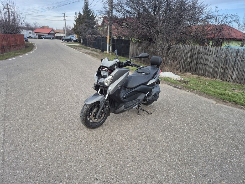Maxi Scuter Yamaha XMAX 400 2013 Avariat conform poze !