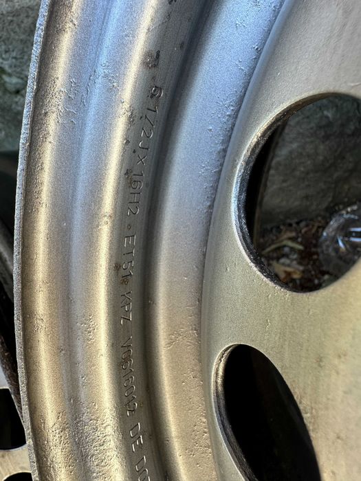 4бр. ОЕМ железни джанти 16" 5x120 VW Transporter - T5 T6