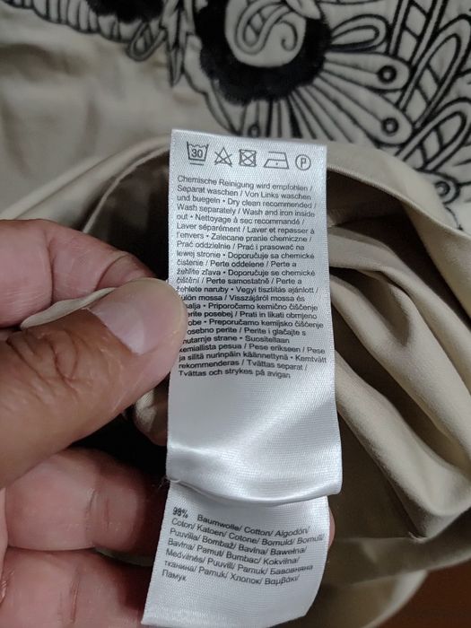 Rochie Comma cu etichetă