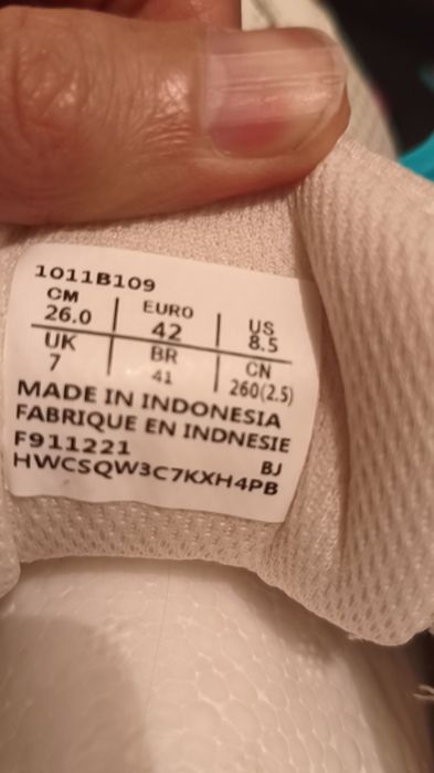 Кроссовки Asics (Стиль Y2K / Ретро-раннеры)
