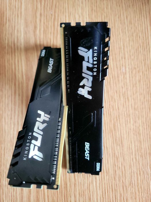 Ram ddr4 2x32gb fury 3600mhz (pot vinde si doar o bucata)