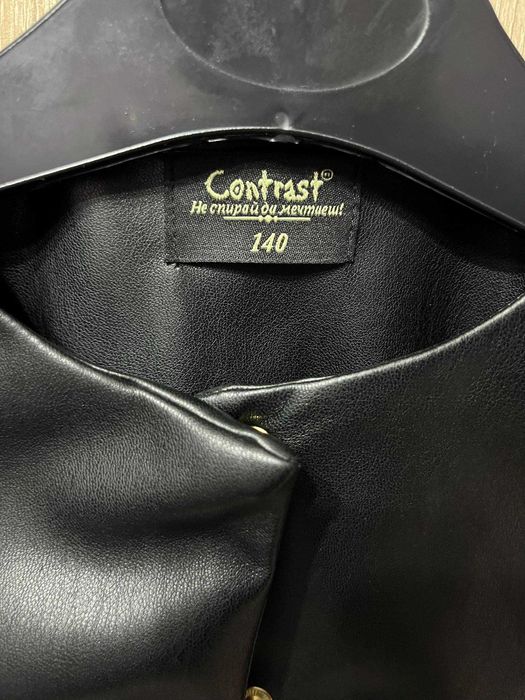 Кожен костюм за момиче 140 номер