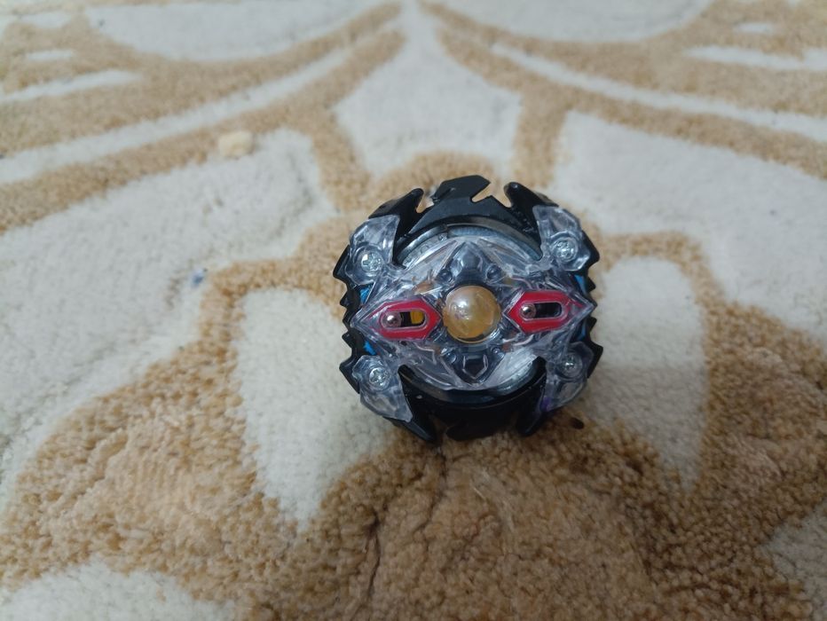 Продам бейблейды сток