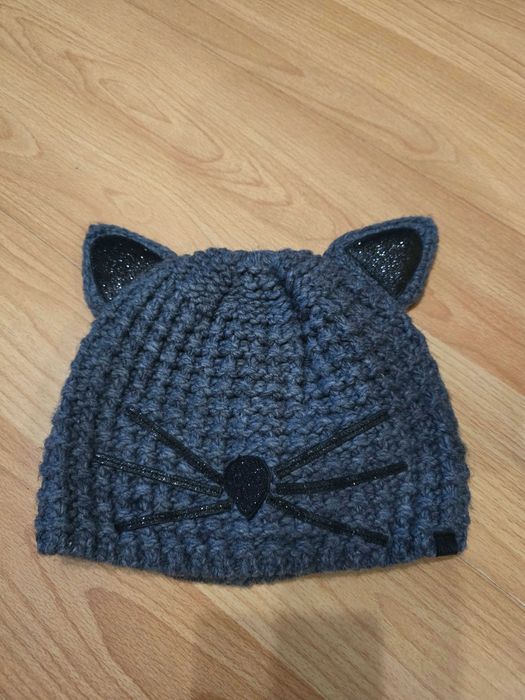 Karl lagerfield-дамска шапка