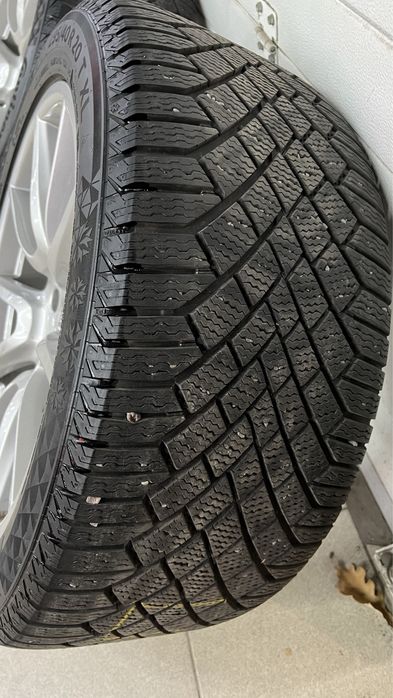 Диски + шины зима Continental на Porsche Macan R20