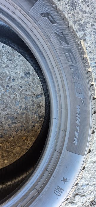 4 anvelope iarna Pirelli,fata 245/45/19,spate 275/40/19.Pret/bucata.