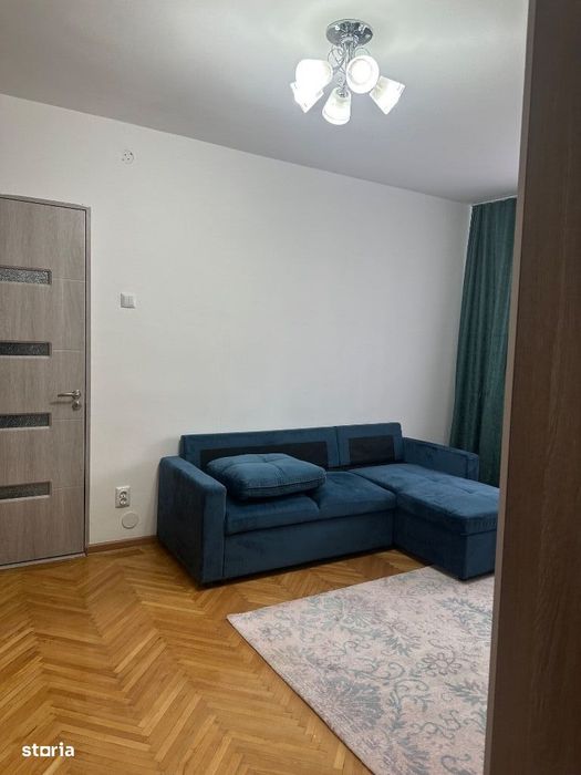 Campina - ap. 2 cam renovat - mobilat - 1800 Lei/Luna