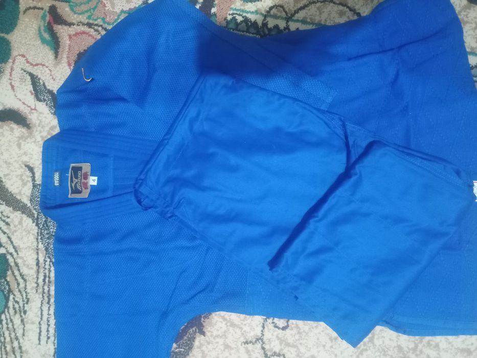 Kimano Letzenziyoni arginal