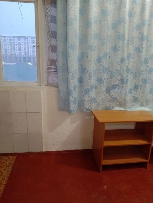 Аренда сергели 6.  2/7/9 балкон 2*6