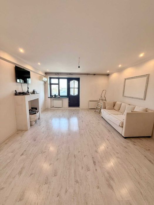 2- комнатная квартира на Сазде