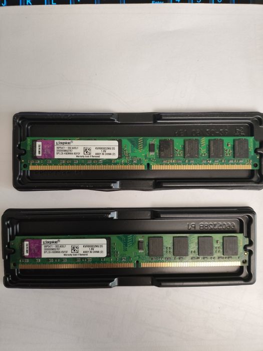 Модуль памяти DDR2 2Gb