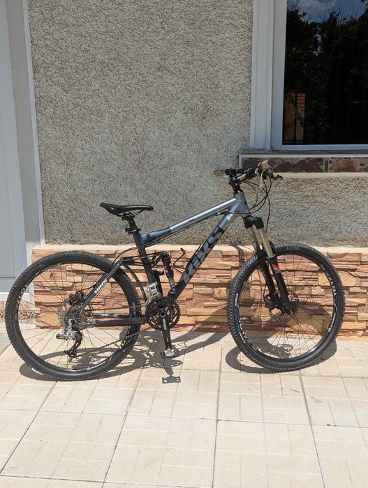 Продавам Bixs Sauvage 200