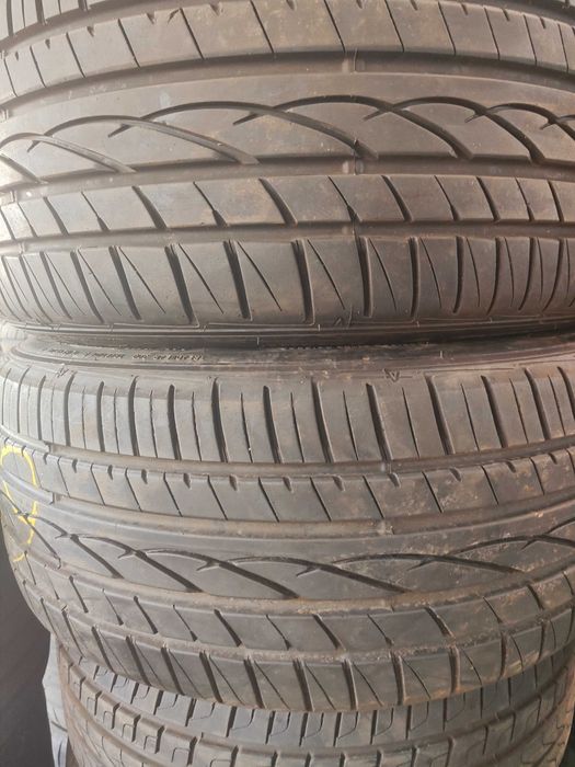 2бр.летни гуми 245/40/19 Sumitomo