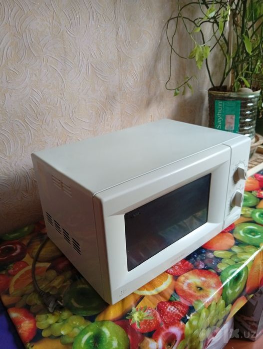 Микроволновая печь.