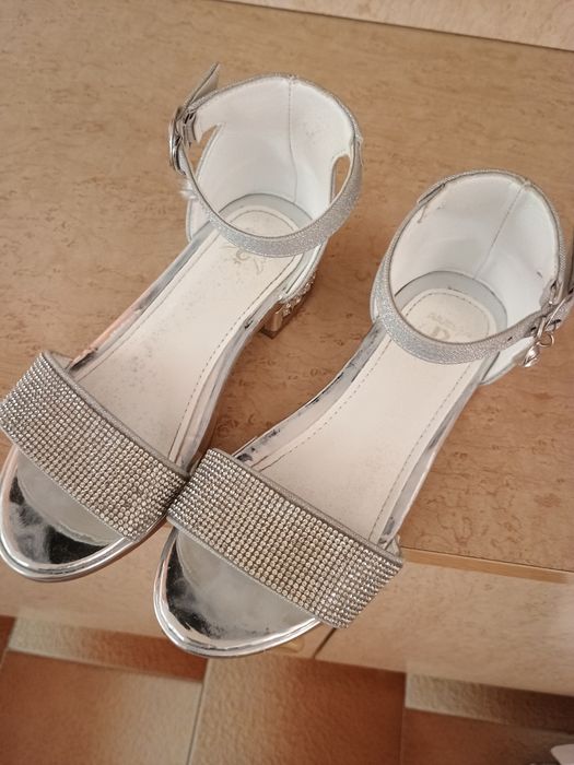 Детски обувки 32 номер