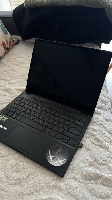 Asus ROG Flow X13 Ryzen 7 5800HS / RTX 3050 Ti / 16GB RAM / 1TB SSD