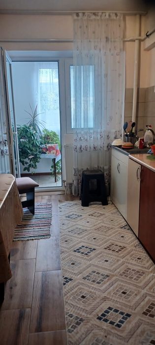 Apartament de vânzare – 2 camere decomandat, etaj 1, Ianca, județul Brăila.