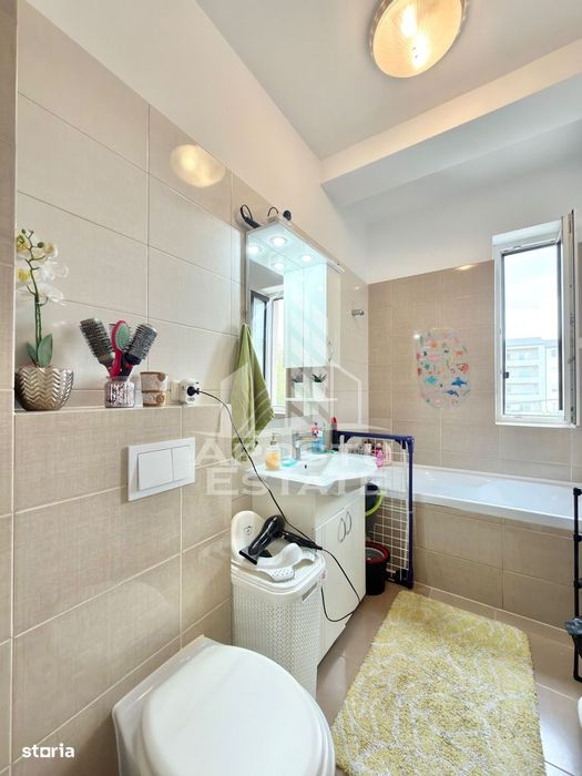 Apartament cu 2 camere mobilat etajul 1 in Giroc langa Penny la asfalt