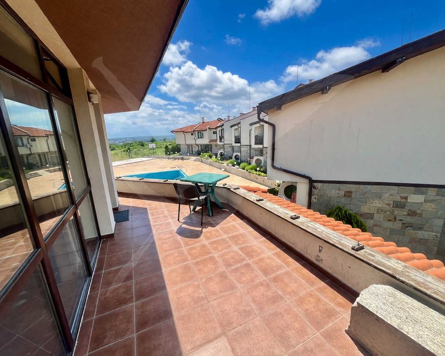 Продава се Къща в с. Кошарица, Област Бургас - 315 кв.м за 794 €/кв.м - Снимка #1