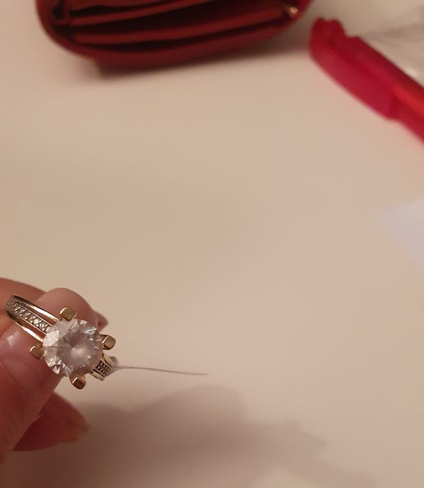 Inel de logodna nou din aur 3.27 grame.