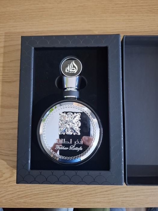 Мъжки арабски парфюм Lattafa
