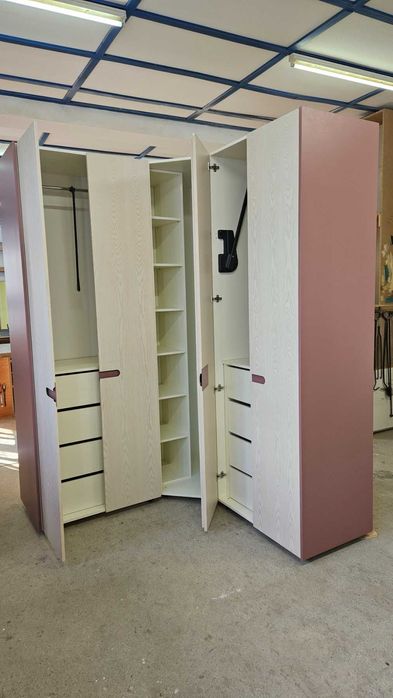 Гардероб*чисто нов*1800/2450/1800
