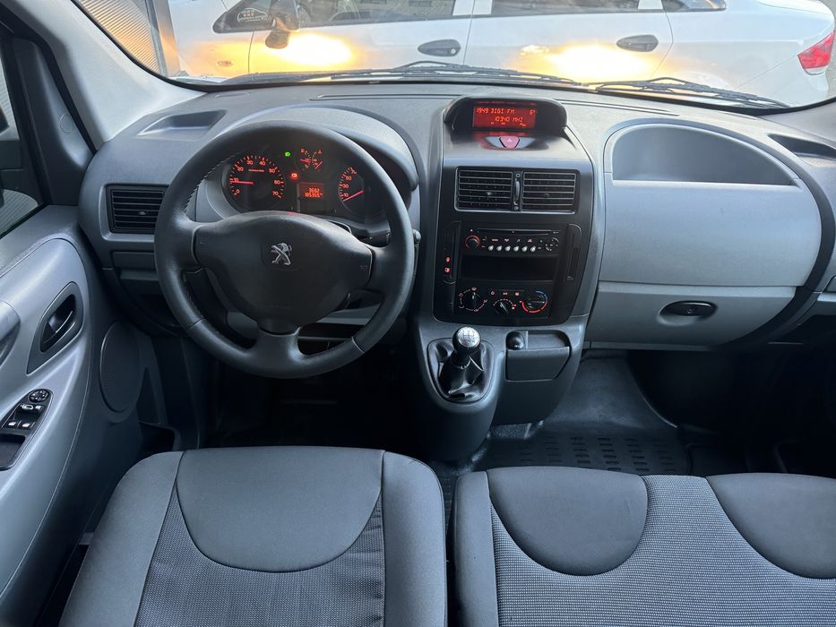 Peugeot Expert 2014
