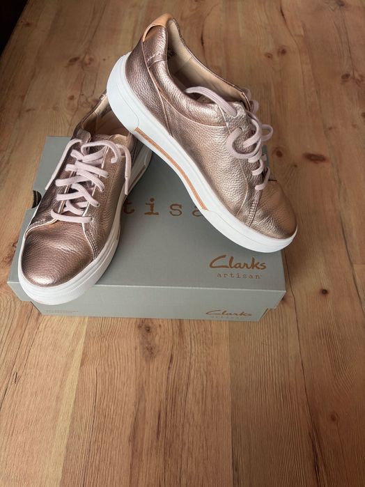 Дамски кецове Clarks