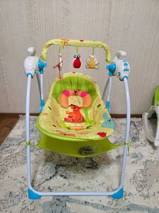 Продаётся детский шезлонг, качалка