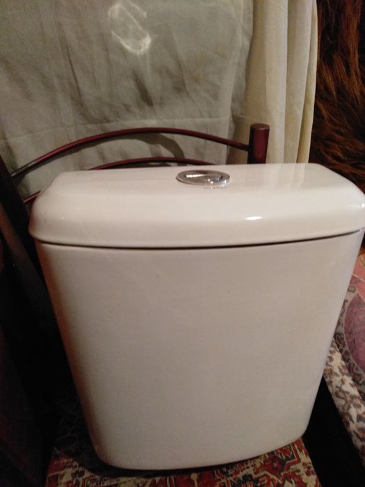 Бачок от унитаза Магнат