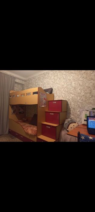Двухярусная постель
