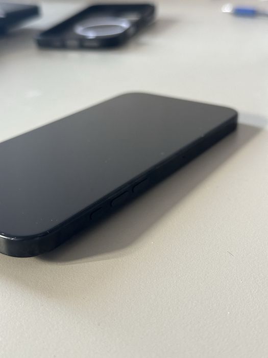 Iphone 16 pro max 100%